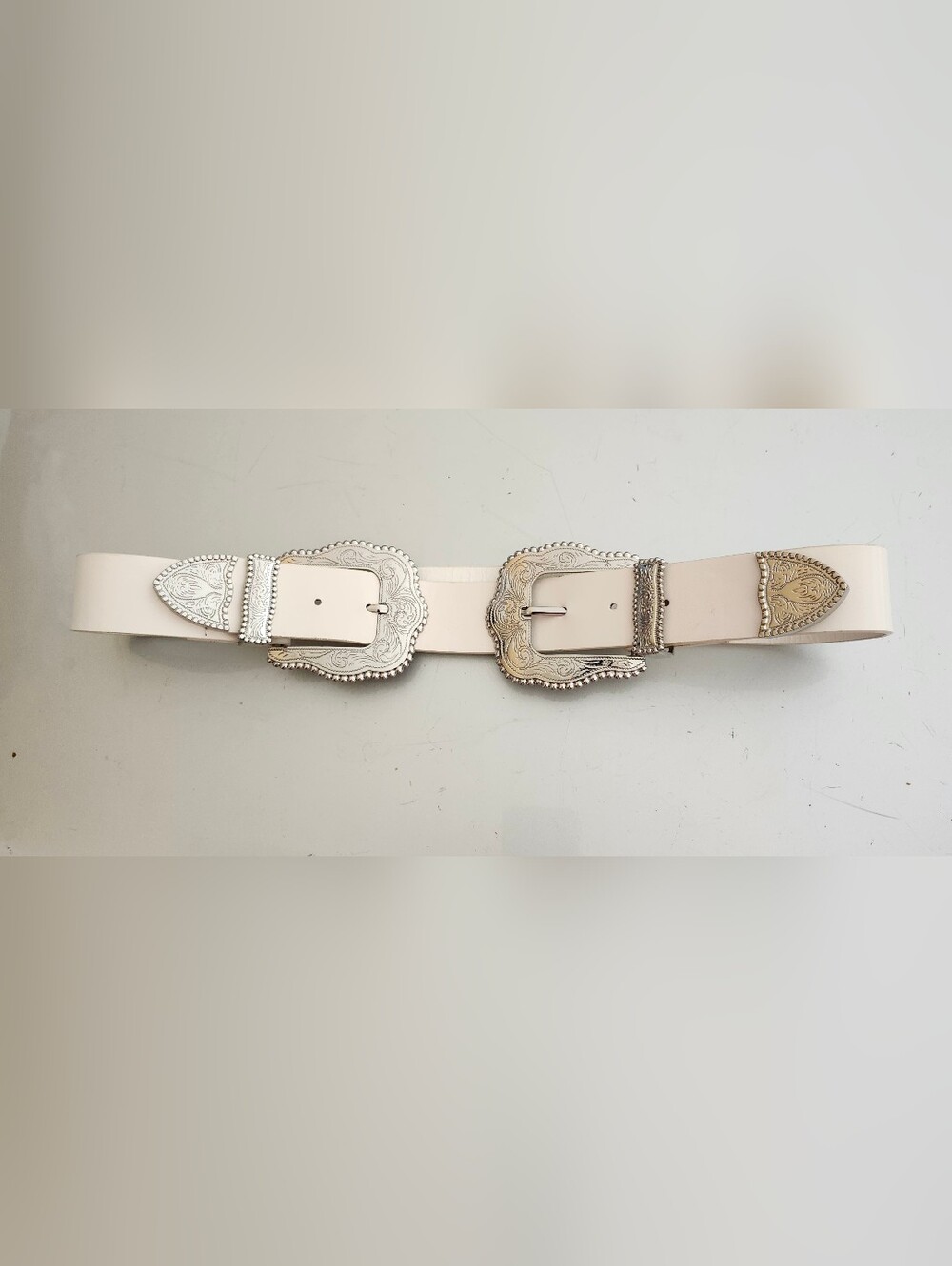Double Western Buckle Waist Belt in White